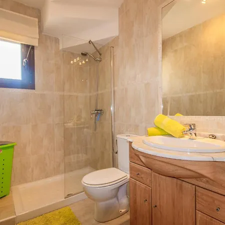 2 Bedroom Awesome In Orihuela Costa Dehesa de Campoamor (Orihuela Costa)